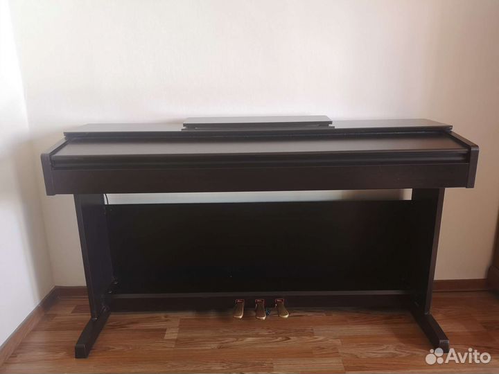 Цифровое пианино Yamaha YDP 143R
