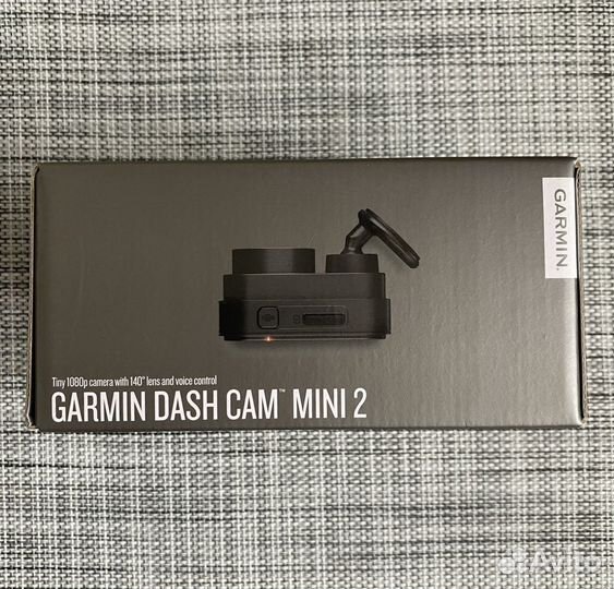 Видеорегистратор Garmin Dash Cam mini 2 с gps