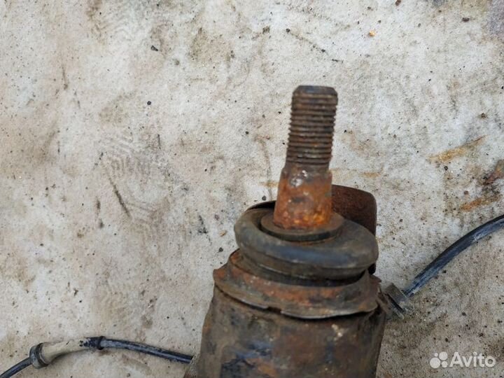 Кулак поворотный передний левый Citroen Grand C4 P