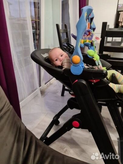 Стульчик для кормления nuovita