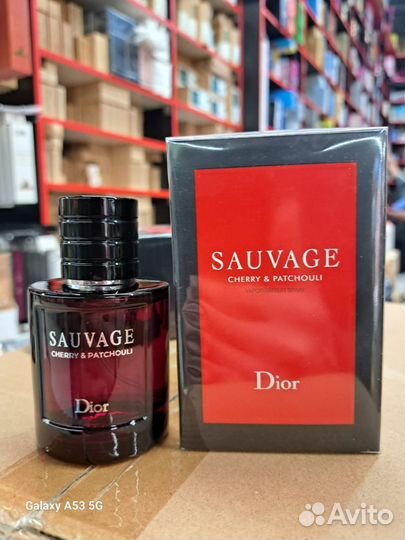 Туалетная вода Sauvage Cherry & Patchouli