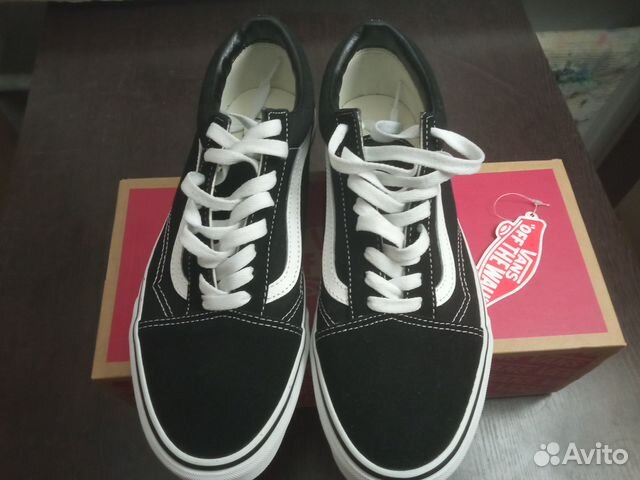 vans 42 5