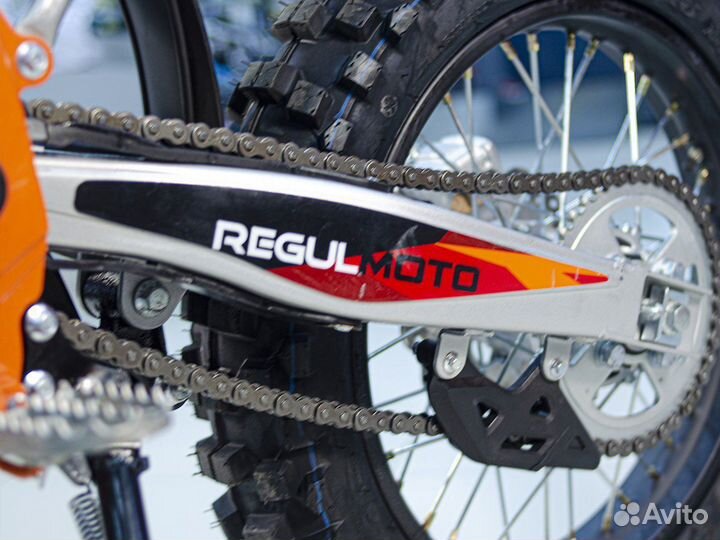 Мотоцикл Regulmoto Athlete 250 21/18
