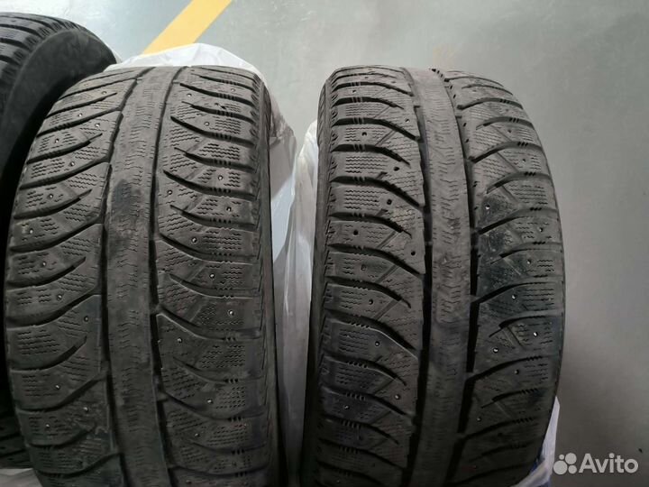 Bridgestone Ice Cruiser 7000 255/50 R19