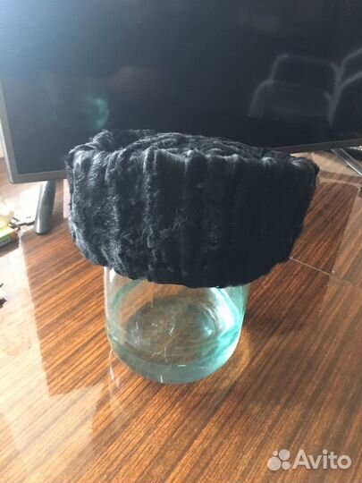 Головные уборы новые