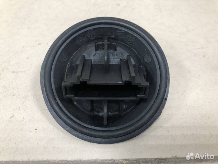 Резистор отопителя Volkswagen Polo Sed RUS 2011