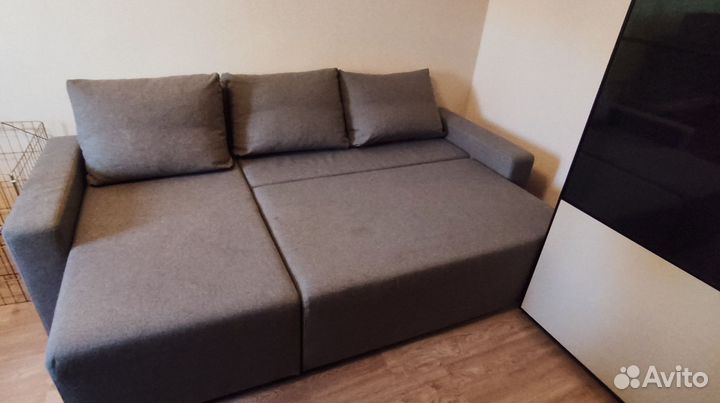 Угловой диван IKEA