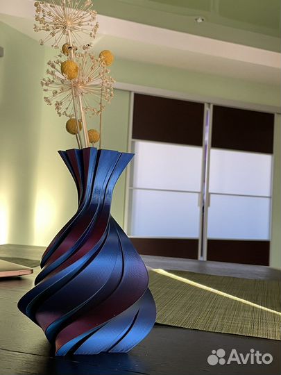 Интерьерная ваза