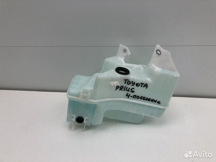 Бачок омывателя Toyota Prius 4 (XW50)