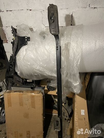 Рейдинг левый Toyota Land Cruiser 200 2017