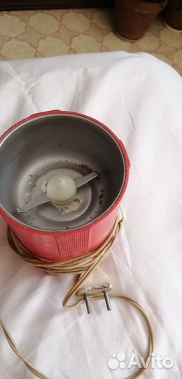 Кофемолка электрическая СССР