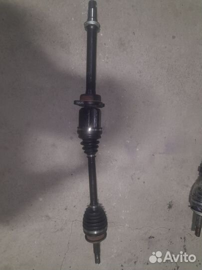 Привод правый Toyota mark Zio 2,4