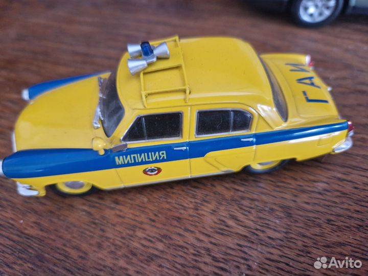 Модель Газ 21 р Волга милиция 1:43