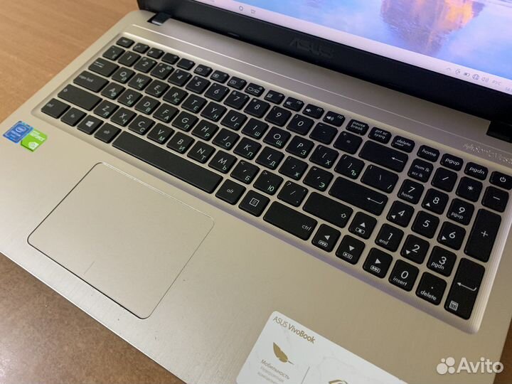 Ноутбук бу Asus / geforce 2gb / ssd 250 / гарантия