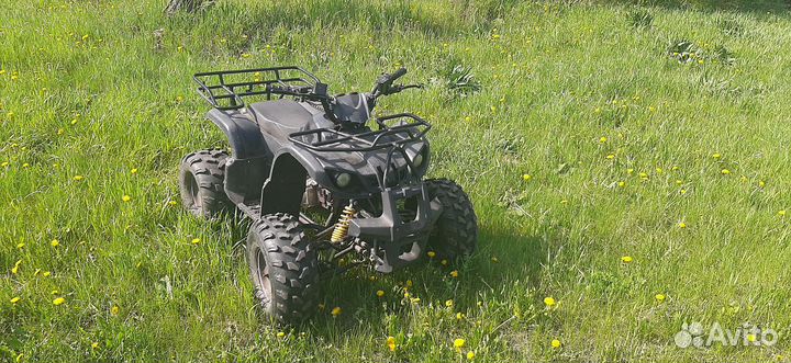 Продам квадроцыкл в идеальном состоянии