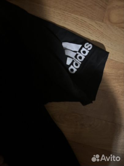 Футболка adidas