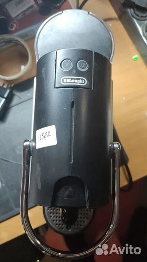 Капсульная кофемашина Nespresso DeLonghi EN 124.S