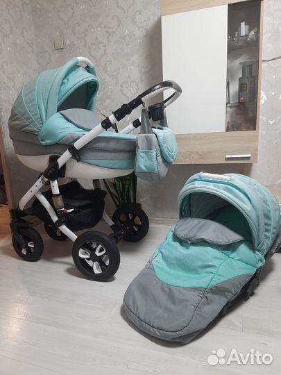 Фирменная коляска 2 v 1