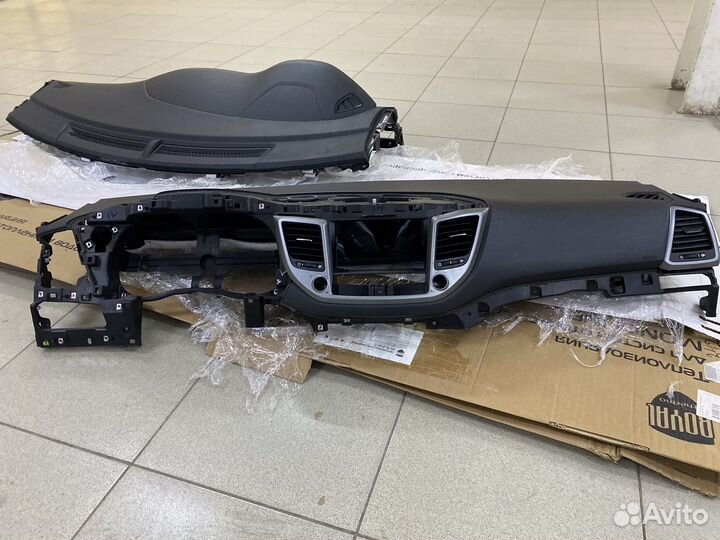 Торпеда с подушкой Hyundai Tucson 3