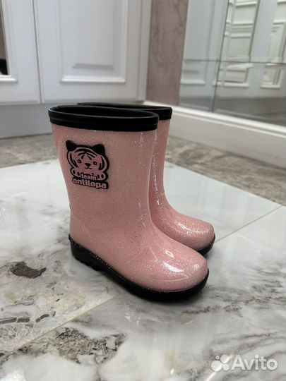 Детские резиновые сапоги 24 размер