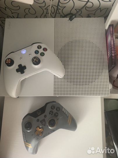 Xbox One s