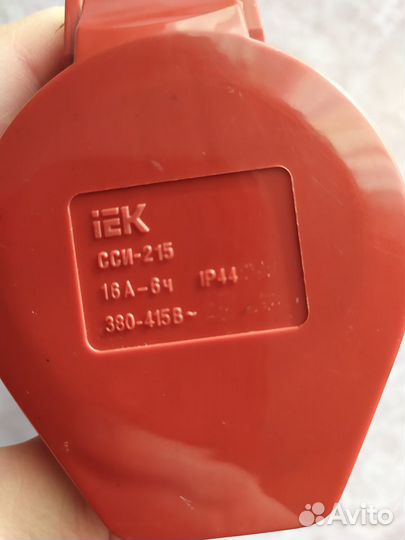 Штепсель силовой 16А