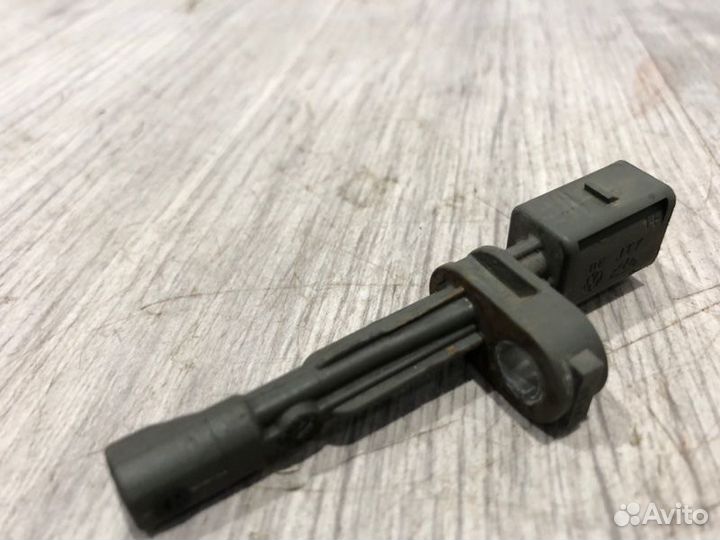 Датчик abs задний Skoda Octavia A7 CWV 2019