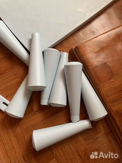 Детский стол и два стула IKEA