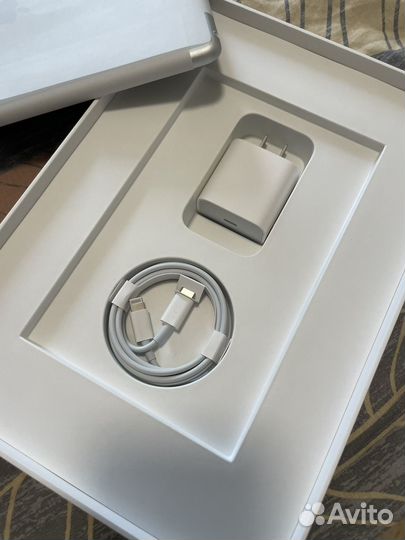 Apple iPad 10.2 2021 wi fi 64 gb