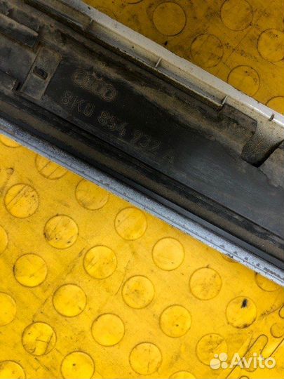 Б/У Накладка порога В хорошем состоянии, оригинал