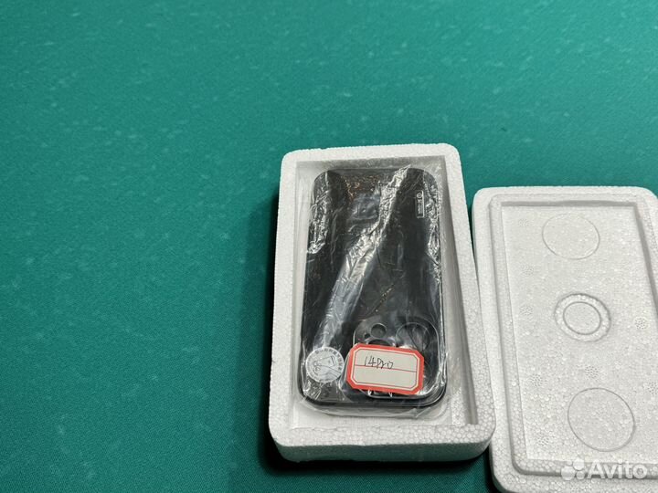 Металлический чехол для iPhone 14 pro