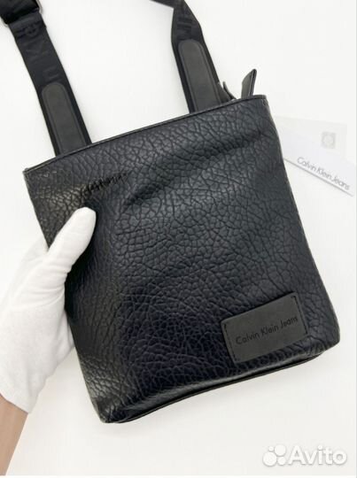 Calvin Klein Сумка на плечо