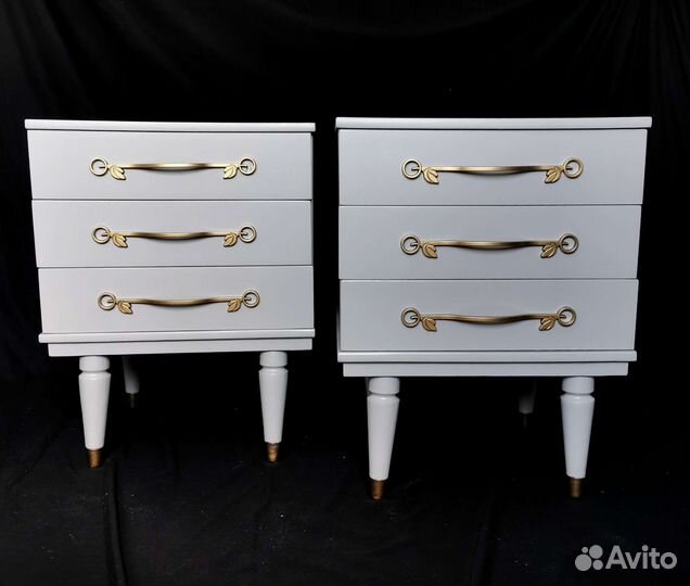 Прикроватные тумбочки 2 шт