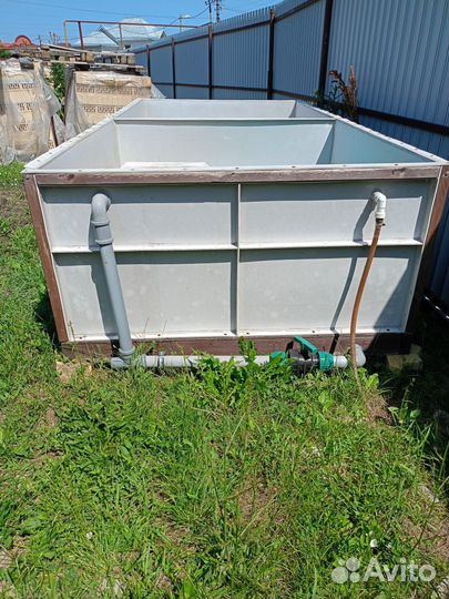 Бассеин для рыб