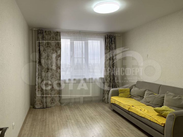 3-к. квартира, 76 м², 8/10 эт.