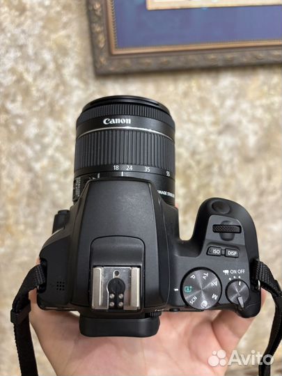 Зеркальный Фотоаппарат Canon eos 250D 18 55mm