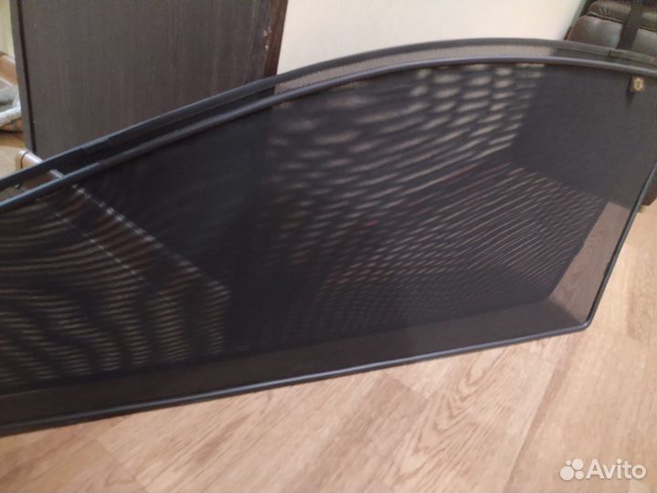 Сетки на окна автомобиля