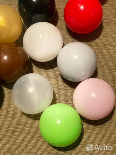 Разноцветные шарики для детей