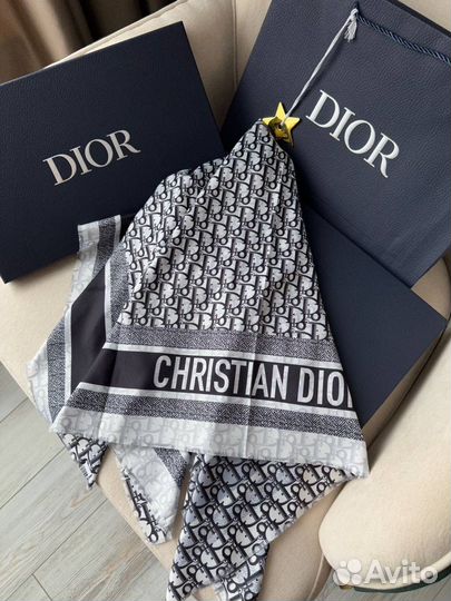 Платок christian dior
