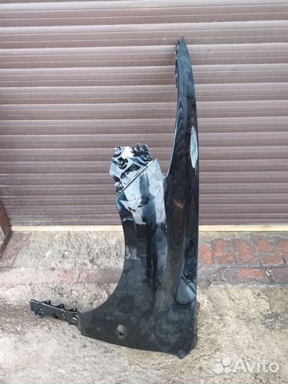 Крыло переднее левое мазда 6