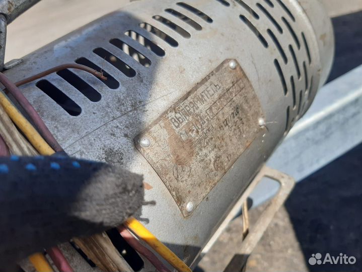 Продам зарядное устройство для акб автомобиля