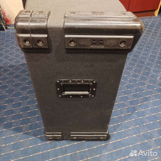 Акустические колонки по 300 Вт