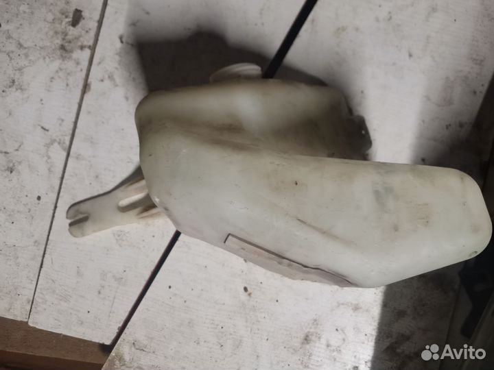 Бачок омывателя Калина