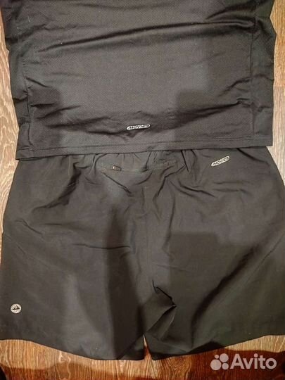 Шорты и футболка