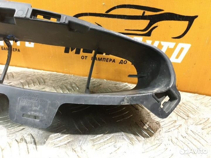 Воздухозаборник передний правый Mercedes Gls X167