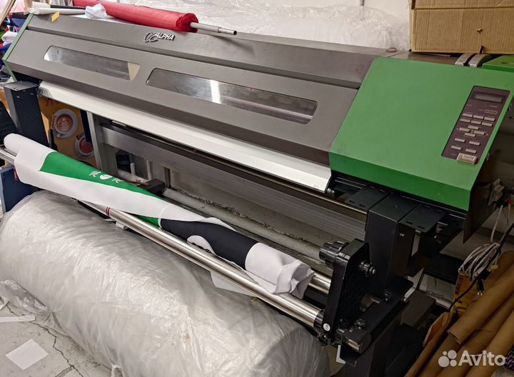 Широкоформатный принтер (Mimaki JV33)