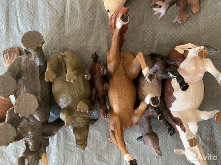 Фигурки животных collecta mojo