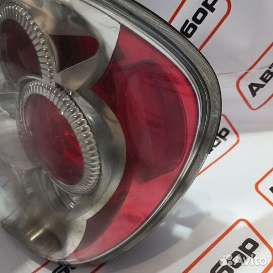 Фонарь задний правый Toyota Camry седан 2AZ-FE