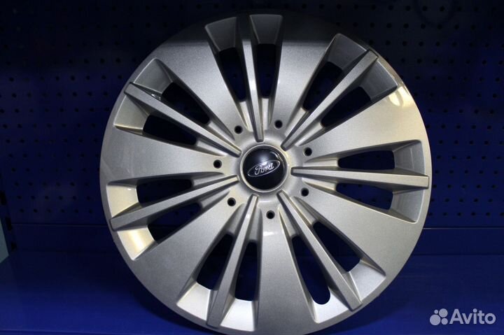 Колпак колеса Форд Фокус 3 R16