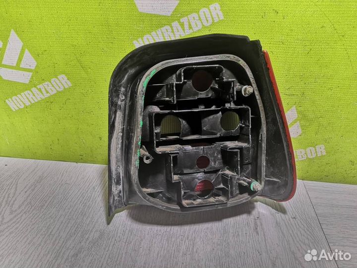 Фонарь задний левый Шкода Фелиция
